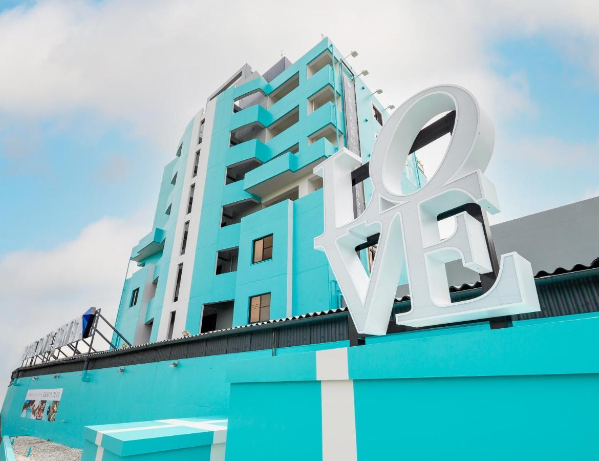 Hotel Love Jewel Kitakyushu Exterior foto
